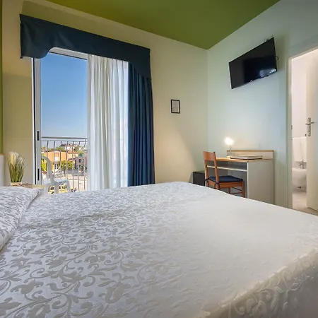 Отель Portofino 3*
